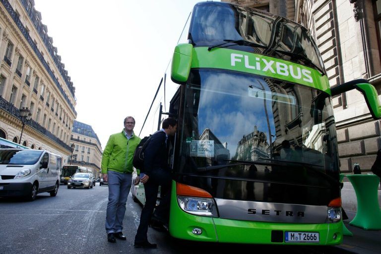 Die Flix-Busse sind auf allen Straßen unterwegs.Thomas samson