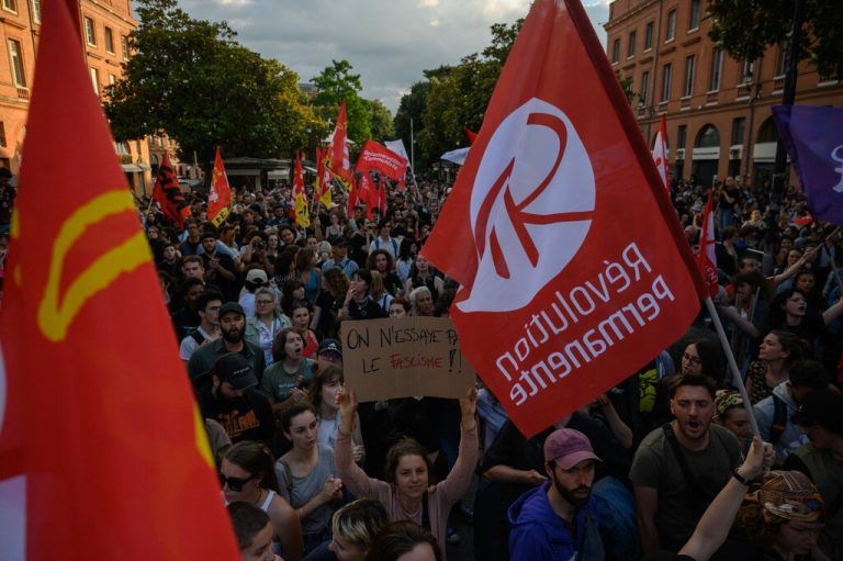 Eine „Antifa­schis­tische Kundgebung“ in Toulouse.AFP