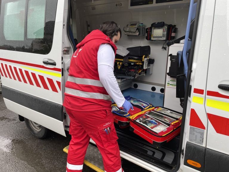 Erfolgreiche Wiederbelebung: Curtis und Yunus retten Leben