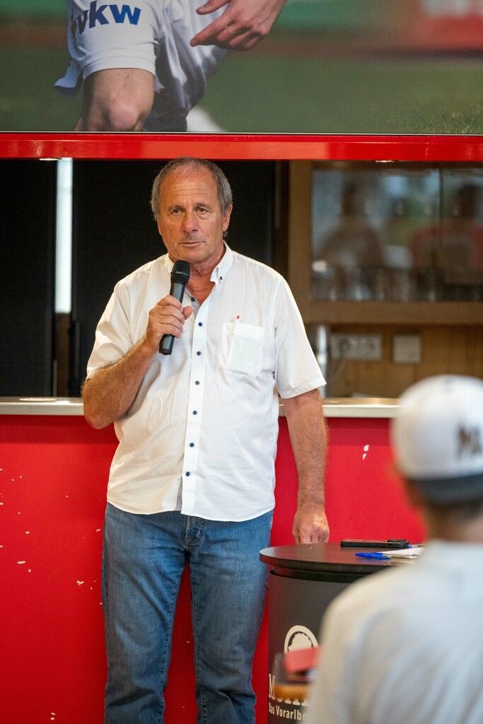 Ex-Obmann Hubert Domig hat den FCD als Sanierungsfall hinterlassen.Rhomberg