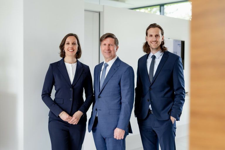 Sandra Bechter, Hubert Keckeis und Simon Keckeis (v.l.).wpa