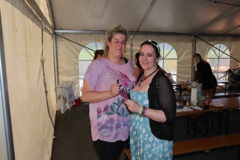 Silke Brandstätter und Katharina Kronberger.