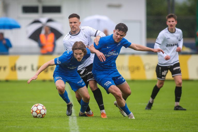 Zehn Tore fielen im Duell zwischen der Admira und dem FC Rotenberg.Philipp Steurer