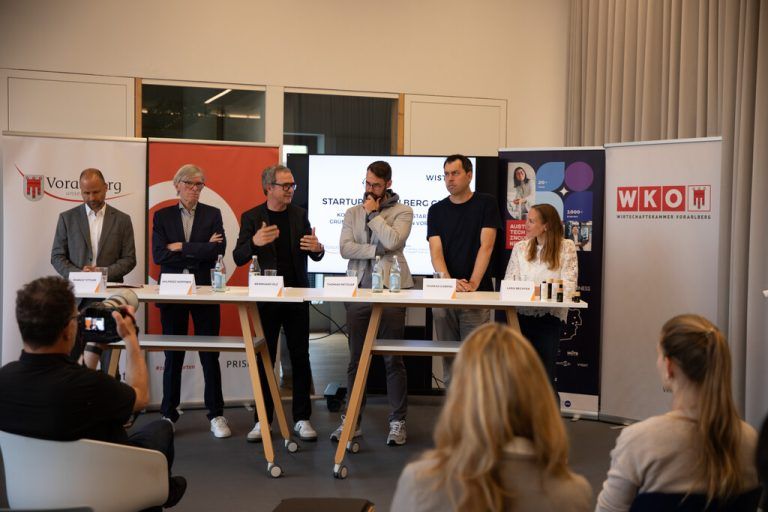Zur Gründung gab es eine Pressekonferenz aller Partner (von links): Marco Tittler, Wilfried Hopfner (WKV), Bernhard Ölz (Prisma), Thomas Metzler, Thomas Gabriel und Unternehmerin Lara Bechter.Kraxner-Holzer/Wisto, Paulitsh