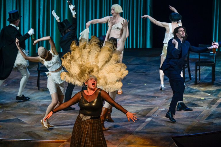 Eindrücke von Hotel Savoy.Schauspiel Stuttgart / Toni Suter (2)