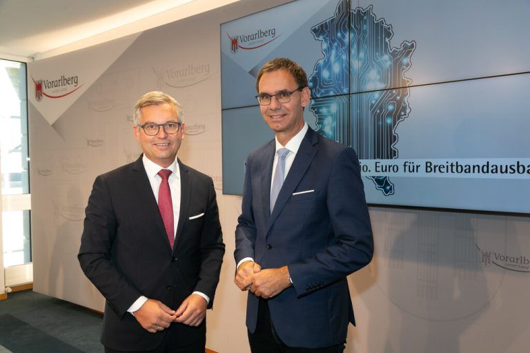 Finanzminister Brunner (l.) und Landeshauptmann Wallner.mathis