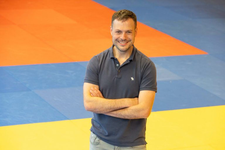 JDV-Präsident Lukas Fleisch und links die Judoka, die für Edelmetall sorgen könnte: Lubjana „Lulu“ Piovesana. Klaus Hartinger, GEPA