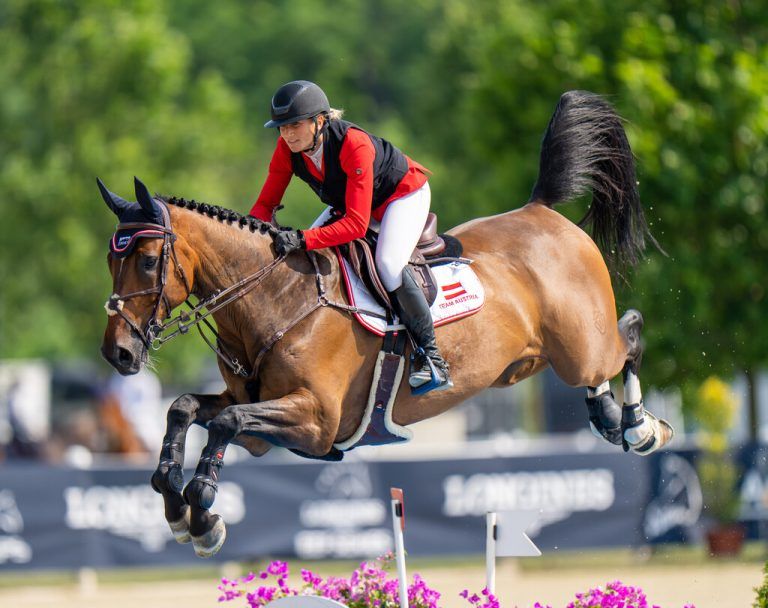 Katharina Rhomberg mit ihrem Olympiapferd Cuma. GEPA