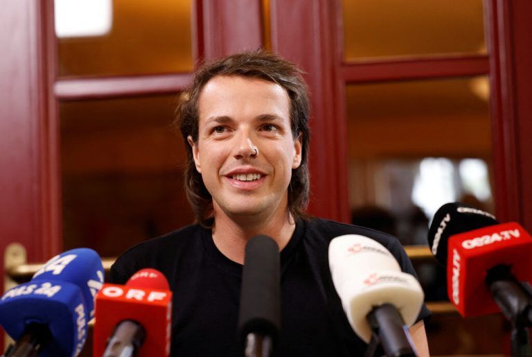 Seine Partei ist bei der Vorarlberg-Wahl nicht dabei: Dominik Wlazny. Reuters/Föger