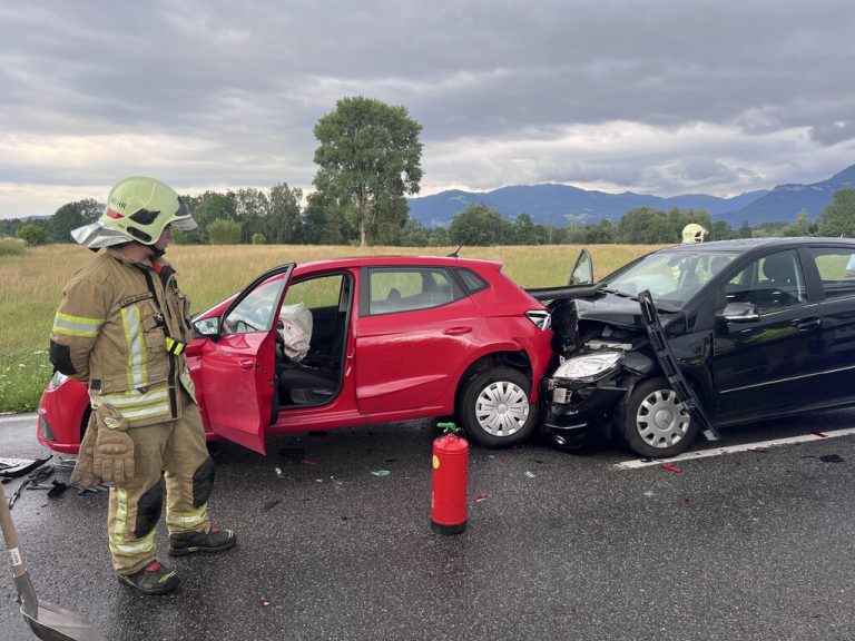 Vier Verletzte gab es bei dem Unfall auf der Hohenemser Straße.Vol.at/Vlach