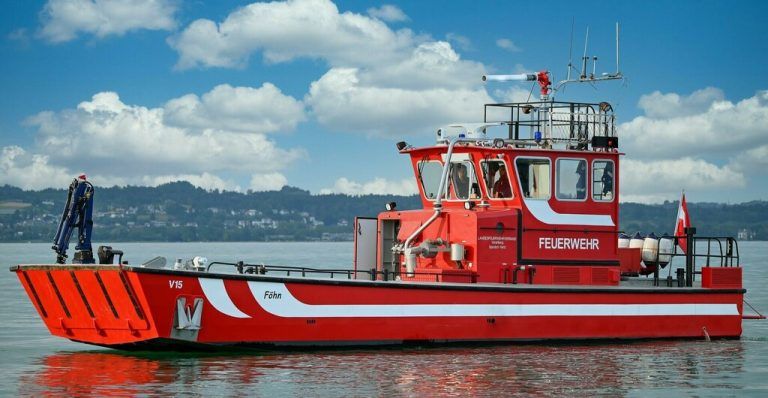 Das Feuerwehrboot „Föhn“ stand im Einsatz.LFV Vorarlberg