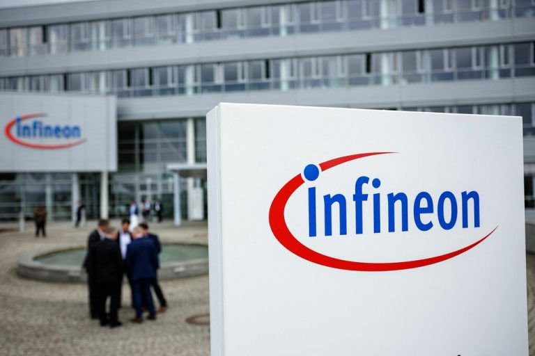 Hierzulande machte Infineon wegen eines geplanten Stellenabbaus Schlagzeilen. ⇒afp/schlueter