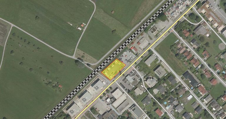 Rossmanith wird demnächst seinen neuen Firmenhauptsitz in der Radetzkystraße errichten (Grundstück markiert). Derzeit läuft das Bewilligungsverfahren. ⇒vogis