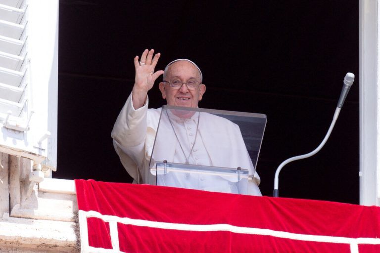 Ruft bei jedem öffentlichen Appell zu Gebet und Frieden für die Ukraine auf: Papst Franziskus. ⇒Vatican Media