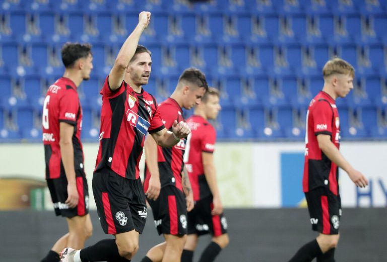 Schwarz-Weiß Bregenz konnte einen 2:0-Sieg in St. Pölten bejubeln und steht nun im ÖFB-Cup-Achtelfinale. GEPA