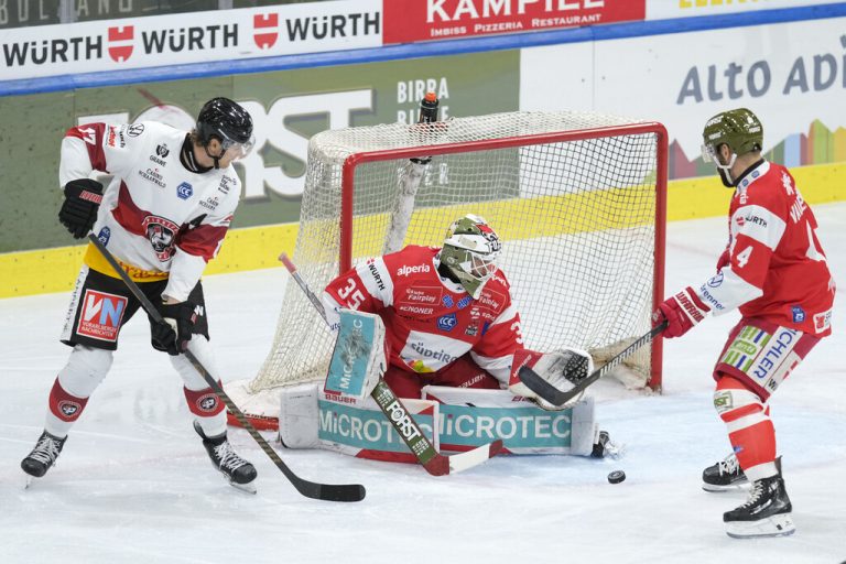 Bis zur 50. Minute brachten die Pioneers Gastgeber Bozen gewaltig ins Schwitzen. ⇒©HCB/Vanna Antonello (2)