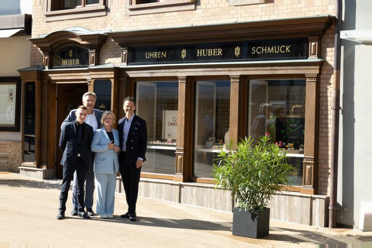 Das neue Geschäft befindet sich in einem rund 250 Jahre alten Stadthaus, gegenüber vom Bregenzer Rathaus.
