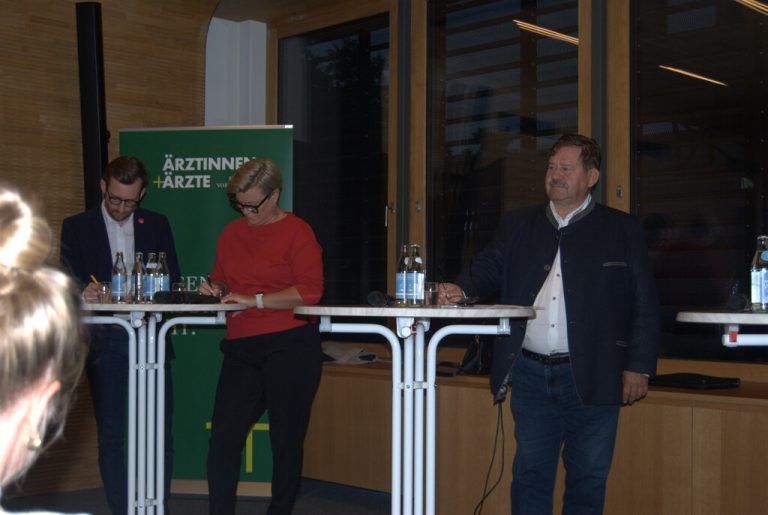 Die Diskussion der Ärztekammer mit den Gesundheitssprechern der im Landtag vertretenen Parteien zeigte Problembewusstsein ohne konkrete Lösungen. ⇒Bereuter