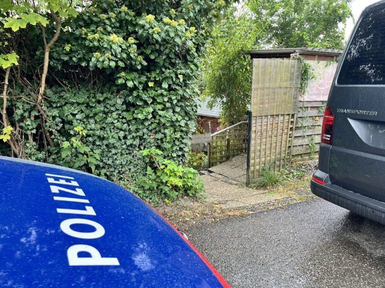 Die Leiche wurde in einem Schrebergarten aufgefunden.⇒vol.at/⇒meusburger