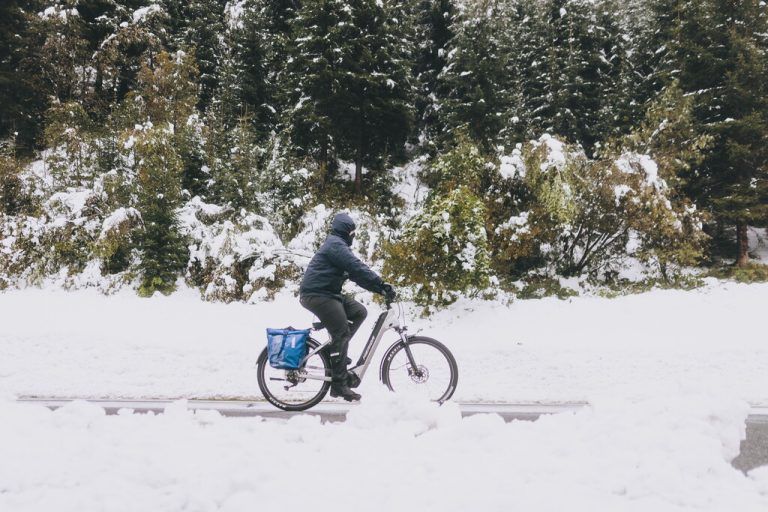 Die Niederschläge sorgten in höheren Lagen, wie hier in Salzburg, für Schneefälle. ⇒APA/EXPA/JFK