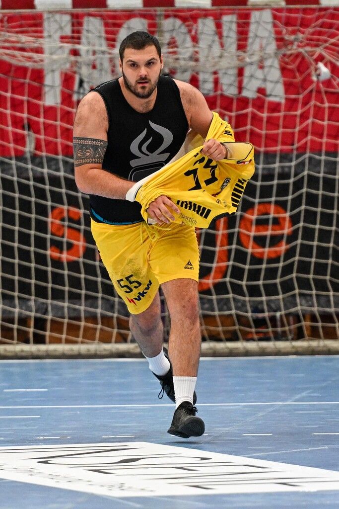 Hat sein Bregenz-Leiberl ausgezogen: Tobias Wagner wechselte unter der Woche überraschend nach Erlangen. Der Nationalspieler hinterlässt eine riesige Lücke in Bregenz.GEPA/Lerch