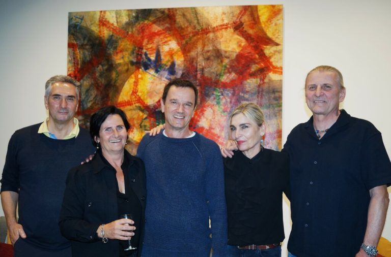 Markus Anselmi (Kupfer und Marmor), Mona Klein (Ölbilder), Thomas Schelling (Bilder, Keramik), Andrea Pichler-Sinn (Acryl) und Paul Fieweger (Gipsskulpturen).⇒ritter (7)