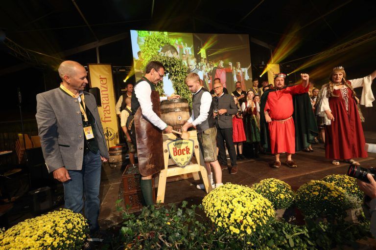 Mit viel Schwung ging das Bockbierfest über die Bühne.⇒meusburger (7)