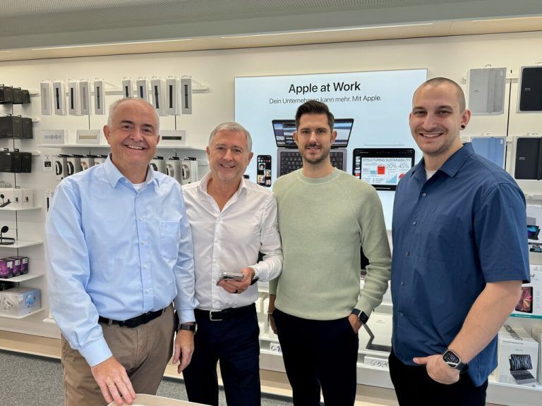 Bürgermeister Manfred Böhmwalder, Emilio Bietti, Julien Markoff und Lukas Degenkolb.⇒Franz Lutz (7)