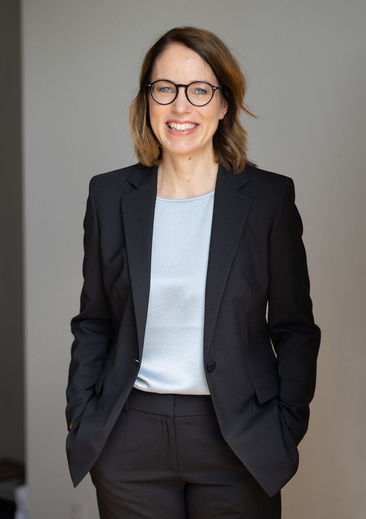 Cornelia Breuß.⇒Luiza Puiu