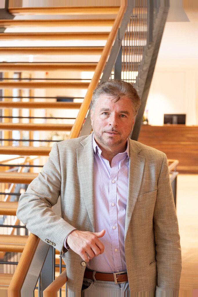 Die NEUE sprach mit Reinhard Heinisch im Bildungshaus St. Arbogast, wo der Politikwissenschaftler für einen Vortrag zu Gast war.⇒hartinger (3)