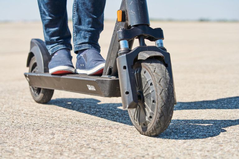 Unfälle mit E-Scooter sind nicht selten.⇒archiv