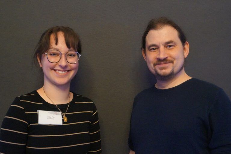 Giulia Fitz von der Buchhandlung Brunner und Stefan Prugger vom Franz-Michael-Felder-Archiv.