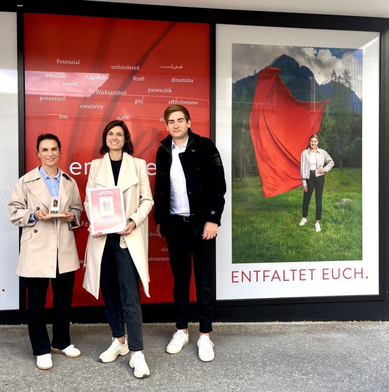 Kathrin Mair, Ulrike Kraler (Getzner Textil AG) und Manuel Mathis (Progress Werbung). ⇒getzner