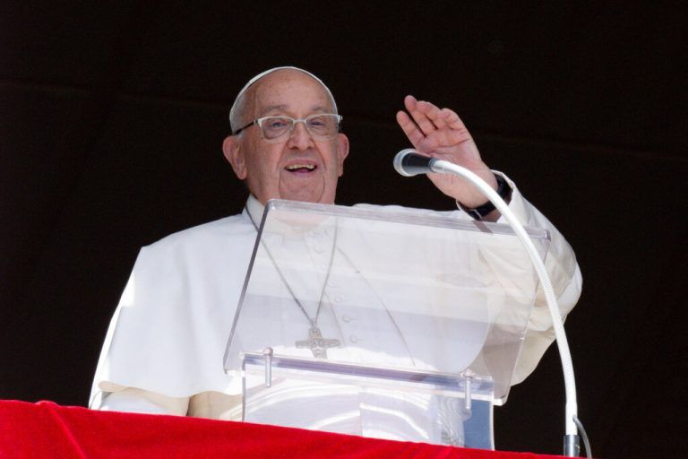 Papst Franziskus reagiert auf den Beschuss von UN-Soldaten.⇒Reuters