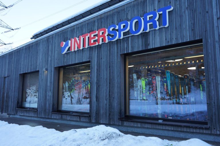 Der neue Intersport Rent Shop eröffnet bei der Talstation am Sonnenkopf.⇒Intersport Sonnenkopf