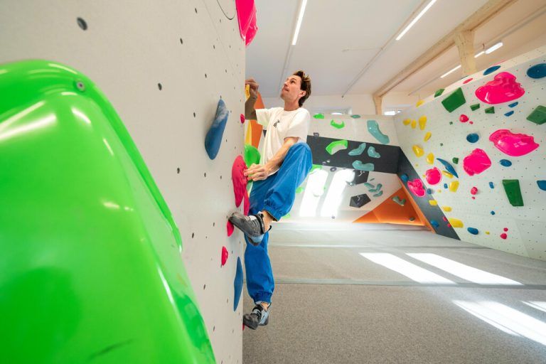Die verschiedenen Elemente im neuen Boulderbereich bieten auch für Profis ideale Bedingungen. ⇒Stiplovsek (4)