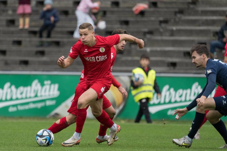 Dornbirns Tamas Herbaly war bester Torschütze in der RLW.⇒Stiplovsek