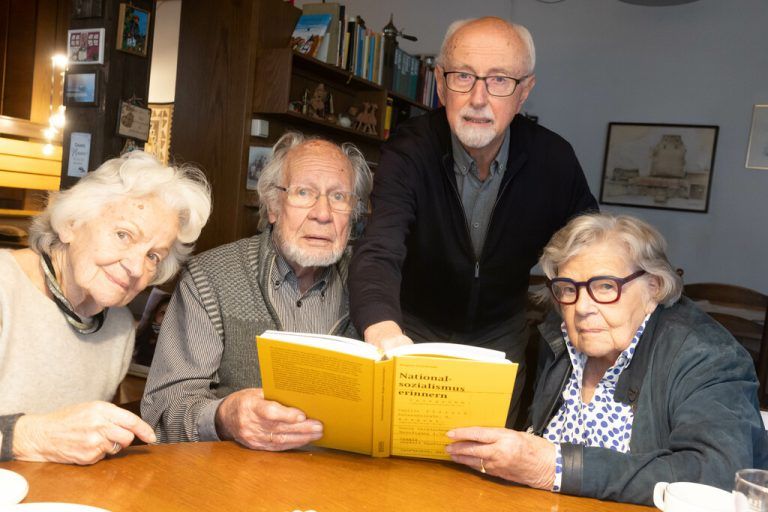 V.l.: Katharina und Hans Hotz, Werner Schelling und Irma Kerber.⇒hartinger (3)