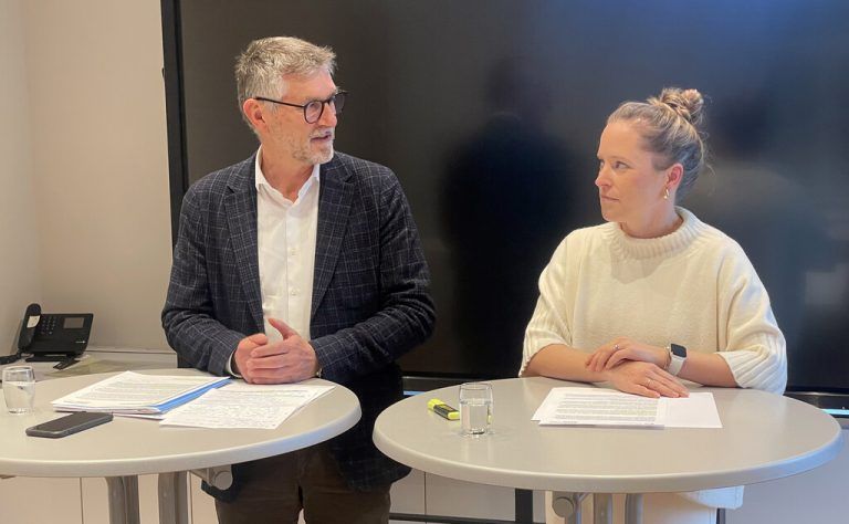 Alexandra Rümmele-Waibel und Manfred Brunner stellten das neue Pilotprojekt vor.ÄK-vbg