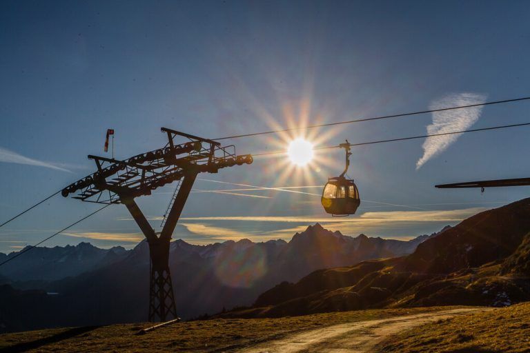 Besonders im Wintertourismus sind Saisonarbeiter essenziell. Auf Bundesebene will man nun das Kontingent erhöhen.⇒steurer