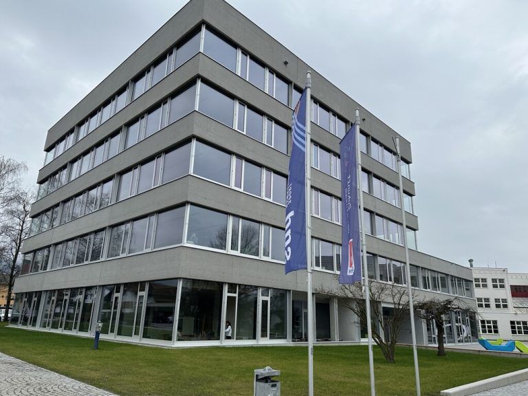 Die HTL Dornbirn. ⇒mayer