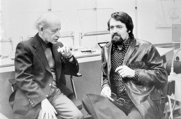 Jean Améry und Leo Haffner, 1977 bei einer Diskussion in Dornbirn.⇒Klapper