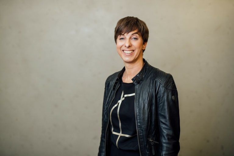 Verena Karlinger. ⇒Königstöchter