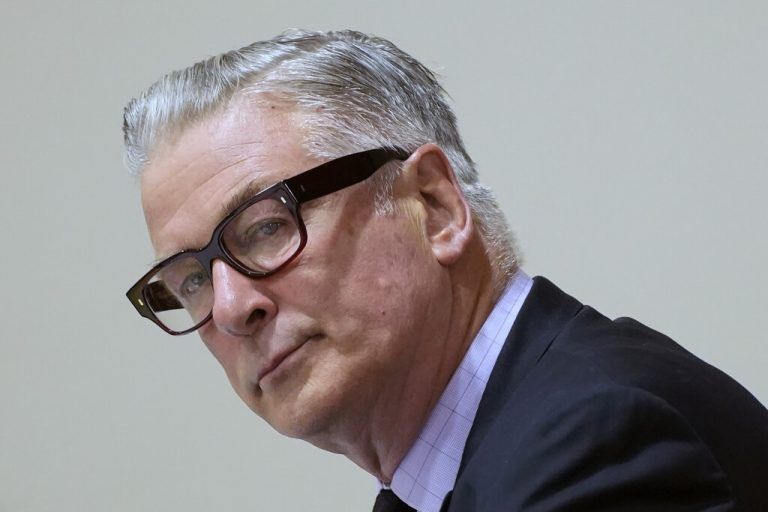 Der Angeklagte klagt. ⇒AP