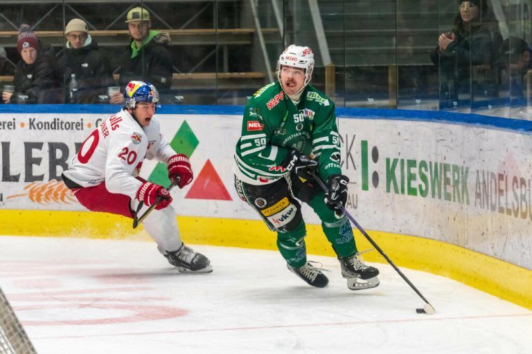 Kapitän Richard Schlögl.⇒stiplovsek