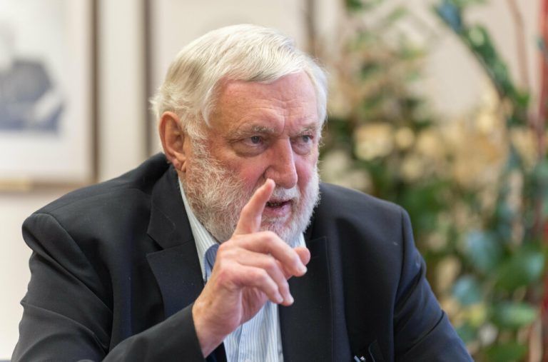 Franz Fischler sieht die ÖVP vor einer Zerreißprobe. ⇒Stiplovsek