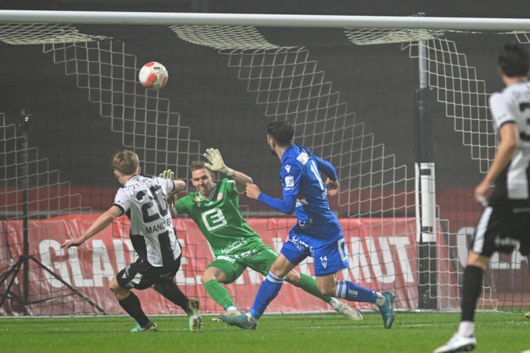 Im Achtelfinale schalteten die Bregenzer Bundesligist GAK aus.⇒GEPA/Lerch