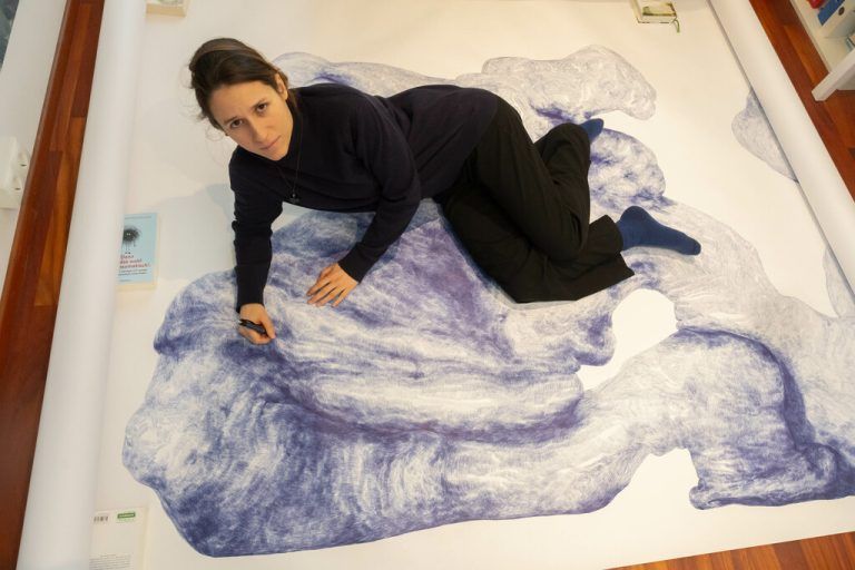 Michaela Kessler gewann im letzten Jahr den „Kulturpreis Vorarlberg“. Ab heute werden ihre Arbeiten in Bregenz ausgestellt.⇒Hartinger