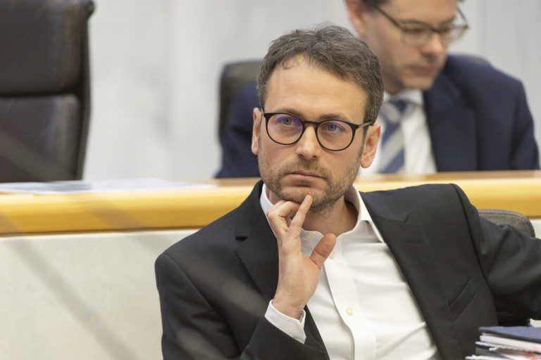 Zadra: „Schwarzer Tag für Österreich.“ ⇒Shourot