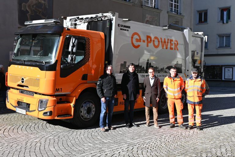 Das neue vollelektrische Müllfahrzeug der Stadt Feldkirch. ⇒stf